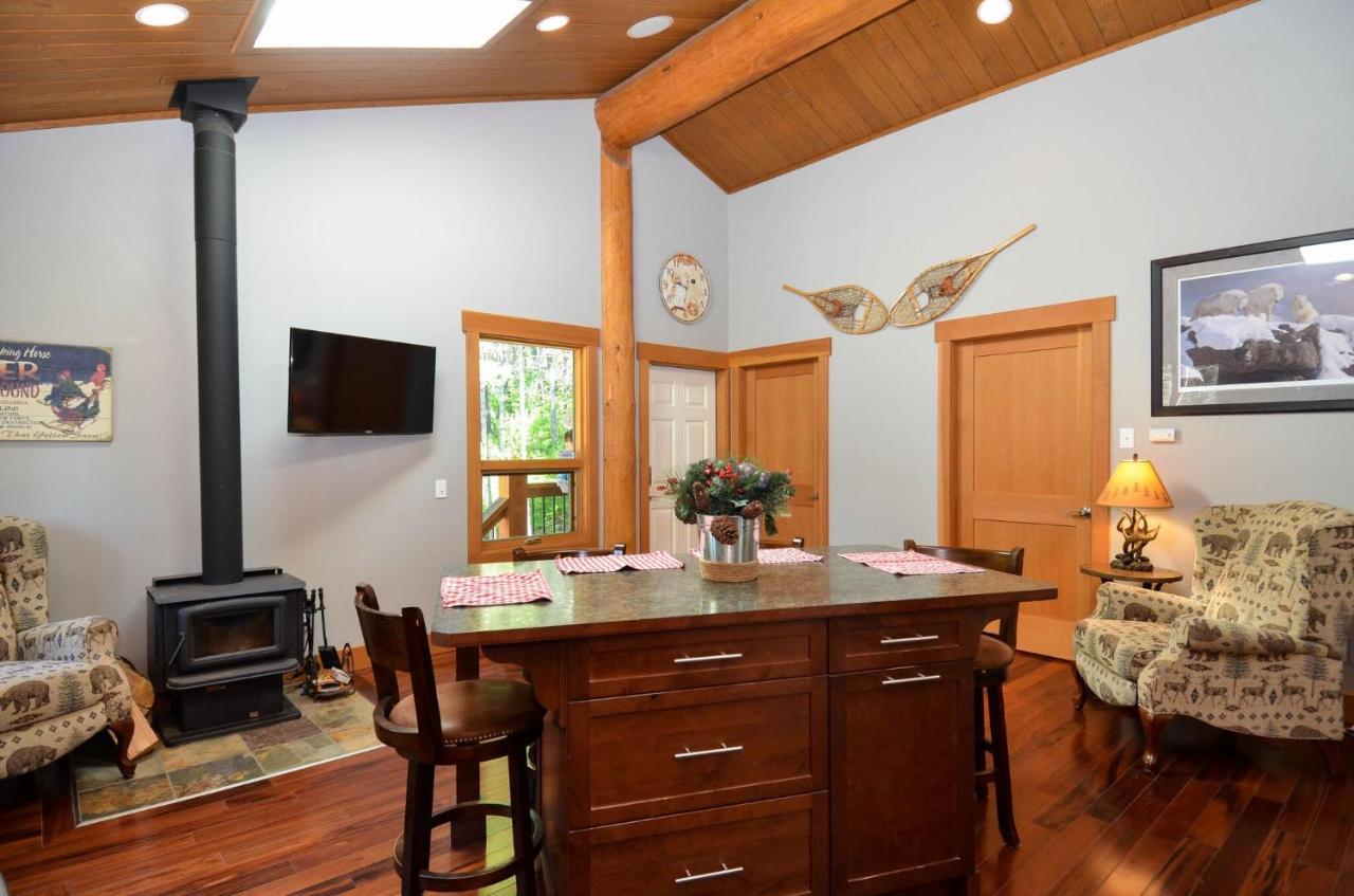 Golden Acres Mountain Lodge 外观 照片